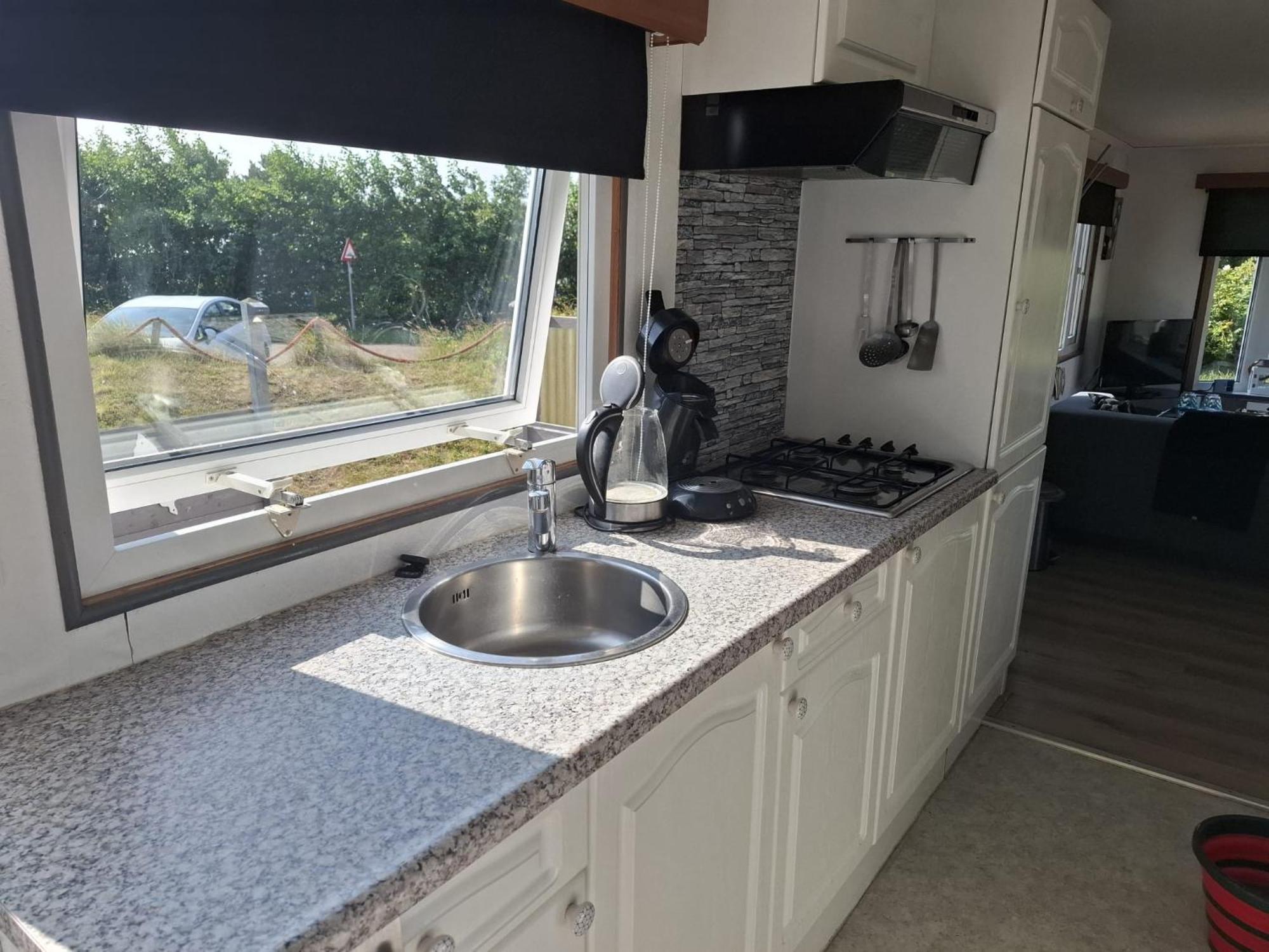 Lodge Inn Ameland T12, Inclusief Fietsen! Buren (Friesland) Exterior foto